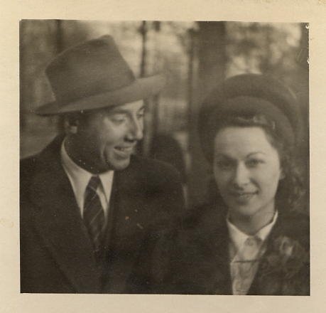 Mes parents le jour de leur mariage, le 18 décembre 1945